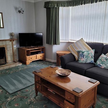 The Hermitage Private Detached Bungalow Villa Rhyl Exterior foto
